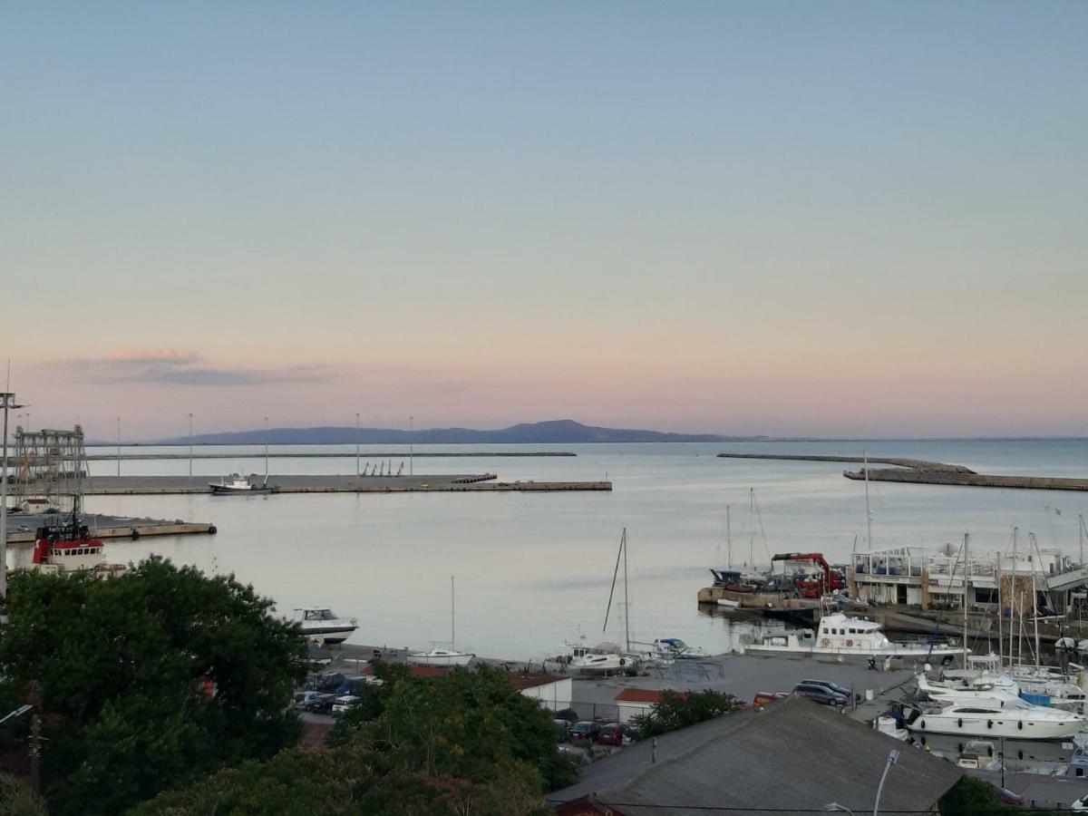Marizot Apartment Alexandroupoli Bagian luar foto